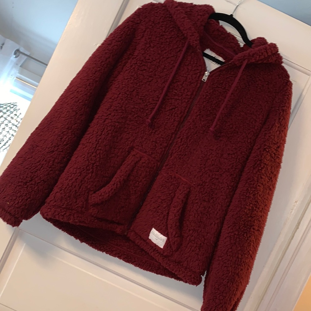 Small Hollister Sherpa fluffy zip up hoodie